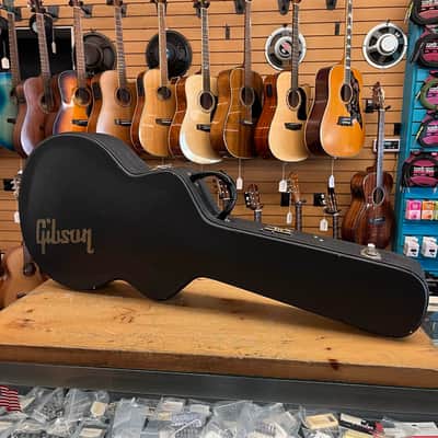 Gibson ES-135 P100's 2002 Semi-Hollow Electric Guitar w/Case image 13