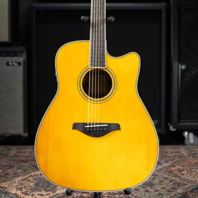 Yamaha FGC-TA Transacoustic Cutaway Acoustic/Electric Guitar - Vintage Tint image 3