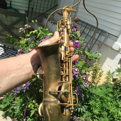 SUMMER DEAL MARTIN 1921 CURVED SOPRANO SAXOPHONE WITH ORIGINAL CASE SAX BUILT LIKE A TANK NEEDS OVERHAUL MECHNICALLY SOUND A CLASSICVINTAGE SOPRANO image 10