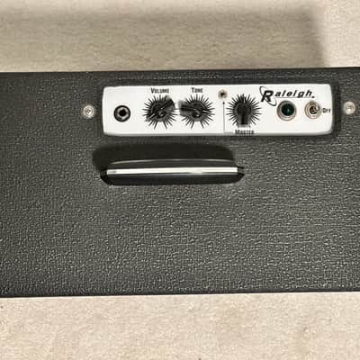 Carr Raleigh 3-Watt 1x10" Guitar Combo 2009 - 2022 - Various image 2