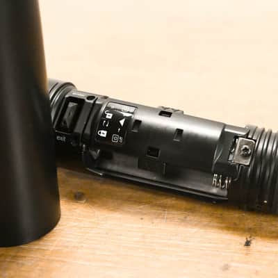 Shure ULXD2/SM58 Digital Handheld Transmitter w/ SM58 Capsule - G50 Band CG012NX image 11