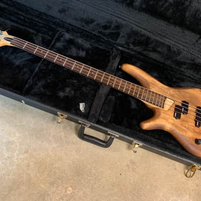 1992 Left Handed Ibanez SR800 Bass Guitar & Hardshell Case image 2