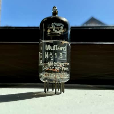 VINTAGE 1977 MULLARD 12AX7 / M8137 / CV4004 / M8137 / BOX PLATE MIL SPEC MADE IN THE UK MITCHAM FACTORY - VERY GOOD CONDITION image 6