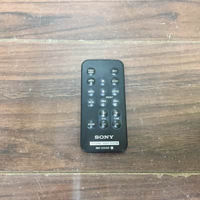 Sony ICF-CS15iP AM FM 30 Pin Audio Docking System Clock Alarm Radio with Remote image 16