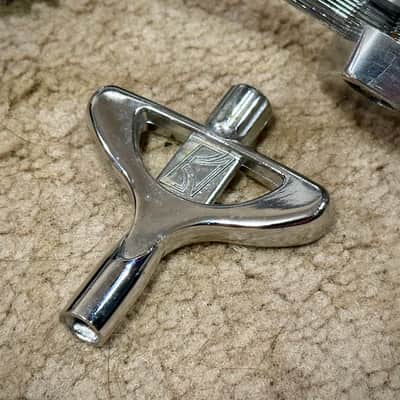 Two Tama MTH900AS Single Tom Holder with Short Tube and TDK10 Drum Key 2010s - Chrome image 5