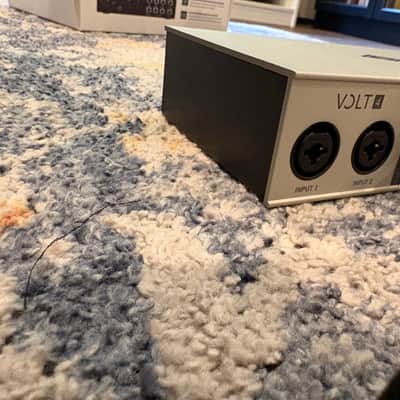 Universal Audio Volt 4 USB-C Audio Interface 2022 - Present - Gray image 4