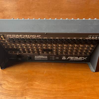 Peavey RSM4062 16 channel Mixer image 2