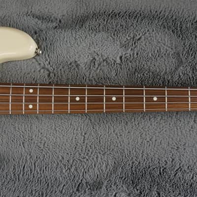 Fender Jazz Bass 1995 - White Japan Bass Guitar image 7