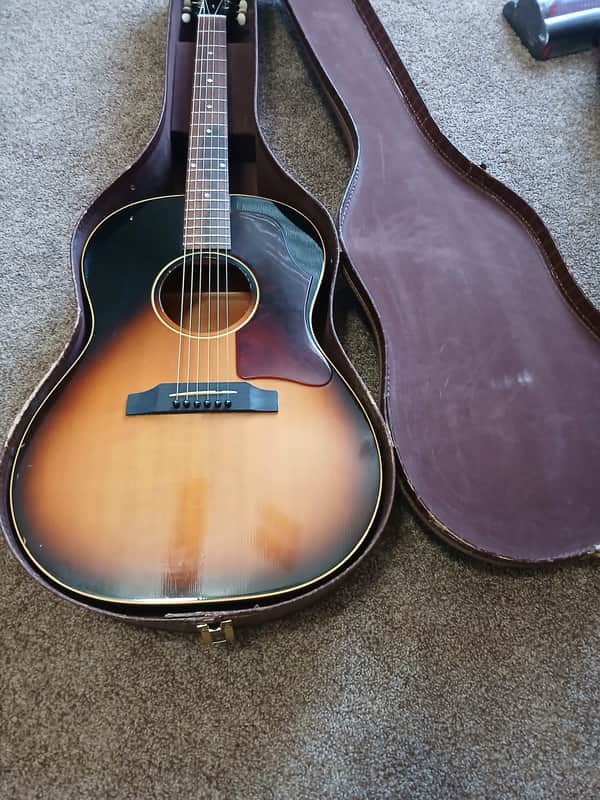 Gibson LG-1 1947 - 1968 - Sunburst