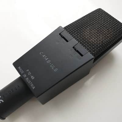 AKG C414 B ULS Multipattern Large Diaphragm Condenser Microphone Pair w/ Shockmounts and Case image 5