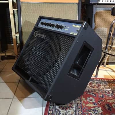 Hughes & Kettner Quantum Bass QC415 black image 3
