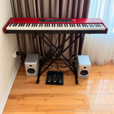 Nord Piano 4 88keys - Red