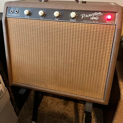 Fender Princeton 6G2 Brownface 12-Watt 1x10" Guitar Combo 1961 - 1963 - Brown image 1