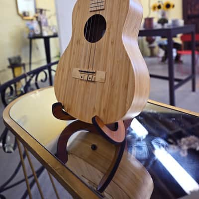 Kala Bamboo Baritone Ukulele - Natural image 2