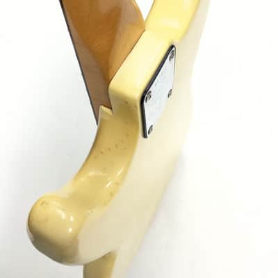 Fender Musicmaster Bass 1975 - Olympic White image 12