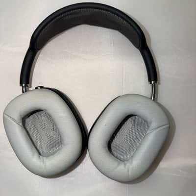 Apple AirPods Max 1st Gen Space Gray – MINT/Like New – Worn Once + $60 Covers, Extras & Free Shipping image 5