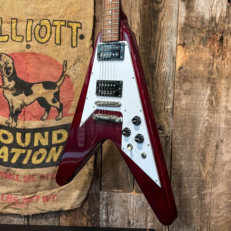 ギター EDWARDS E-FV-120D Cherry Edwards E-FV-120D Flying V - Cherry | Reverb