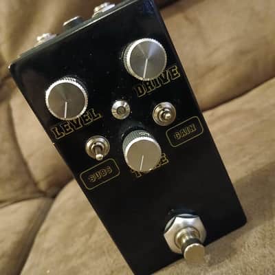 PigStompPedals "Distortion Distortion clone" PedalPCB - Distortor - Gloss Black image 5
