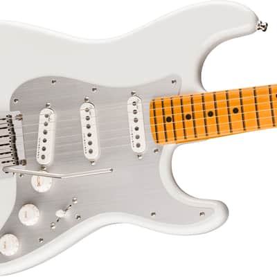 Fender American Ultra II Stratocaster Maple FB Avalanche with Case image 4