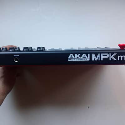 Clavier maître 25 touches Akai MPK Mini MKII en parfait état image 4