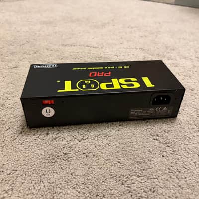 Truetone 1 SPOT Pro CS12 Power Supply w/Box, Cables, Mounting Brackets and Manual image 5