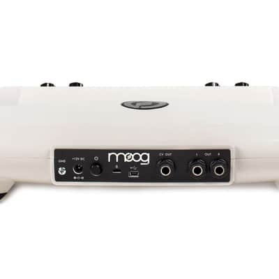 Moog Theremini Theremin with Assistive Pitch Correction image 3
