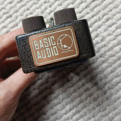 Basic Audio Throbby tremolo image 2