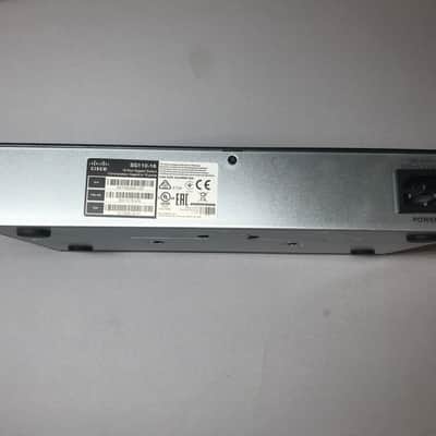 Switch Cisco SG110-16 de 16 puertos RJ-45 Gigabit Ethernet (10/100