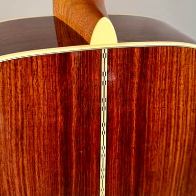 Martin D-28 Standard - Natural image 15