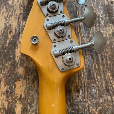 Fender FujiGen 1962 Reissue Precision Bass MIJ I-Serial 1990 Three Tone Sunburst image 15