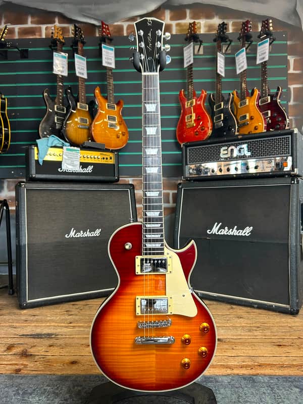 Sire Larry Carlton L7