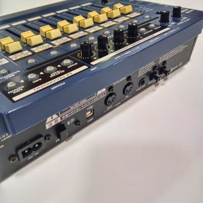 Roland U-8 USB Digital Studio image 5