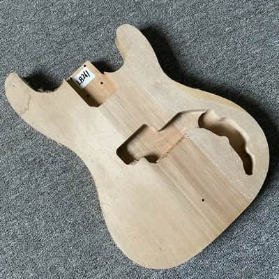 Basswood 4 String Precision Bass Style Body image 1