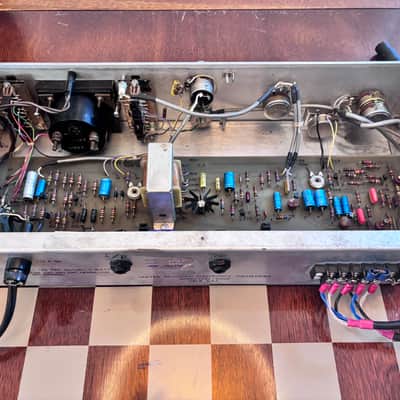 Universal Audio 1176 Revision B Blue Stripe in nice original condition including pig tails plug and play image 6