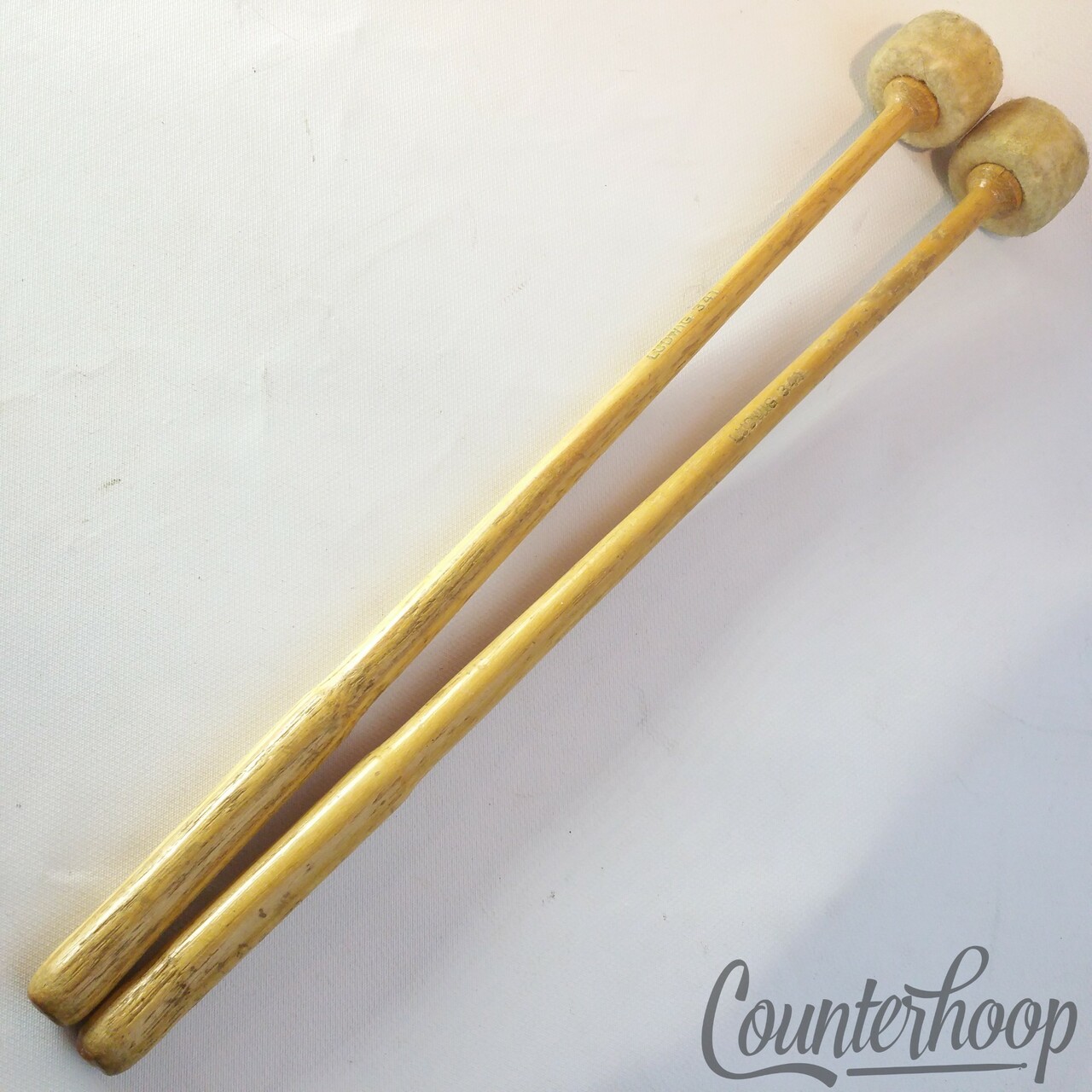 Ludwig #341 2x Marching Bass Drum Mallets Wood Handles Felt Head Vintage 60s USA — main photograph