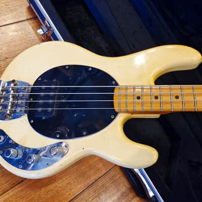 Vintage Music Man Stingray  '70s - White image 2