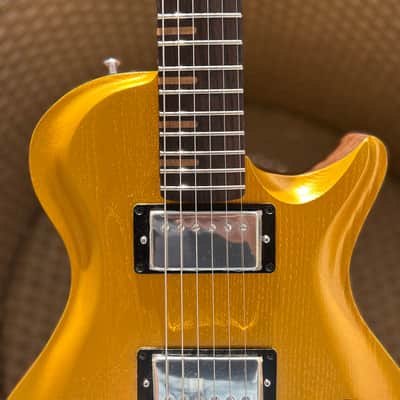 Gravity Single cut Goldtop 2026 - Nitro Aztec Gold image 2