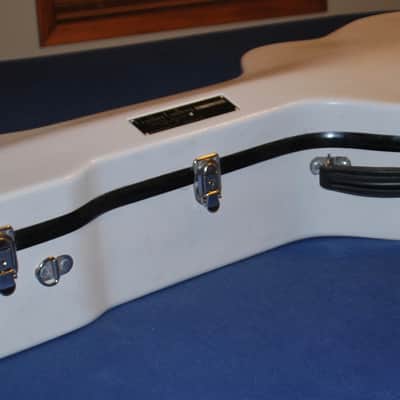 Calton of Canada McPherson Fiberglass Guitar Case White/Burgundy image 3