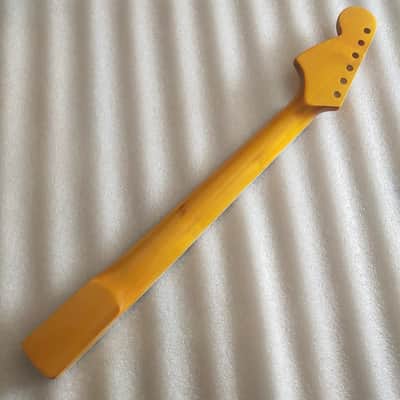 Glossy Yellow Guitar Maple Wood Strat Style Neck, 21 Frets Rosewood Fingerboard image 6