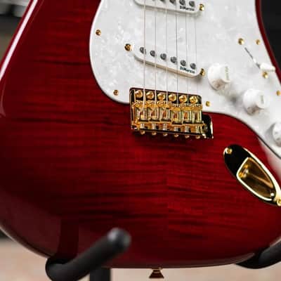 Fender STR RK Richie Kotzen Signature Stratocaster MIJ 2008 - Present - See Thru Red image 8