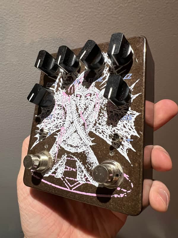 Abominable Electronics Hail Satan deluxe