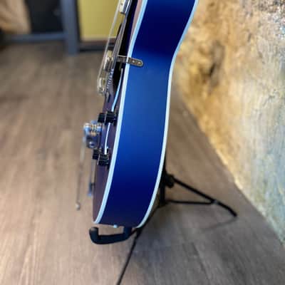 Guild Newark St. Collection X-175 Manhattan Special Malibu Blue image 9
