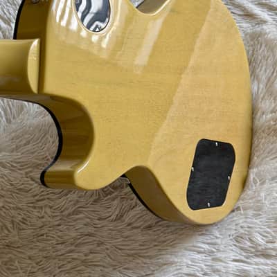 Gibson Les Paul Standard '60s TV Yellow Electric Guitar image 19