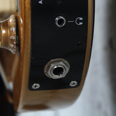 Traveler Guitar Escape EG-1 Electric Guitar Vintage Gold with Gig Bag image 7