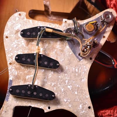 Immagine Fender Stratocaster 1969 - sunburst - 22