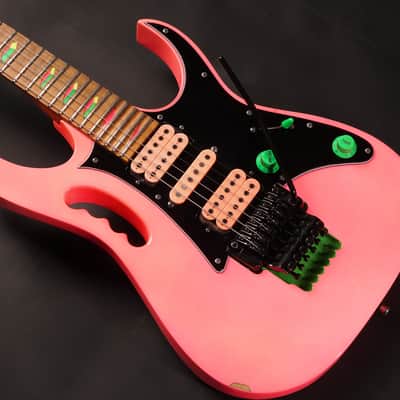 Ibanez JEM777-SK Shocking Pink 1987 – First Year, FujiGen Japan, Steve Vai Signature, Original Edge Tremolo image 3