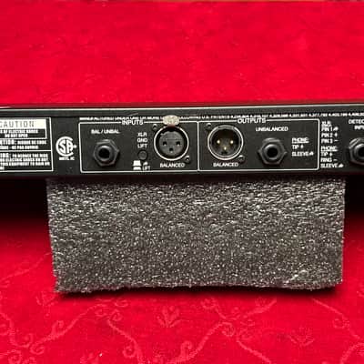 dbx 160A Compressor Limiter 2000s - Black image 5