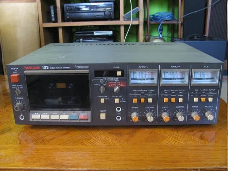 Tascam 133 Professional 3-Channel Cassette Deck. NEW Belts - Foto 2