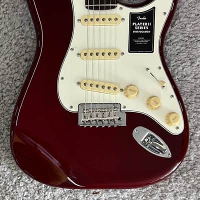 Mint Fender Player II Stratocaster, Rosewood Fingerboard, Transparent Cherry Burst image 3