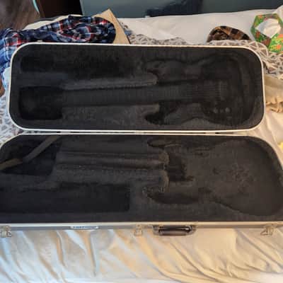 SKB STRATOCASTER AND TELECASTER HARDCASE 2000's - BLACK image 3
